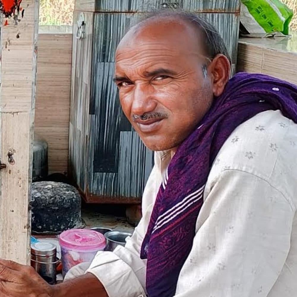 જંગલેશ્વરમાં ગુડ્ઝ લિફટમાં ફસાઈ જતાં ધો.8ના વિદ્યાર્થીનું મોત:દારૂ ભરેલી કાર લઈને ભાગેલા બુટલેગરે બે બાઈક સવારને હડફેટે લીધા, એકનું મોત