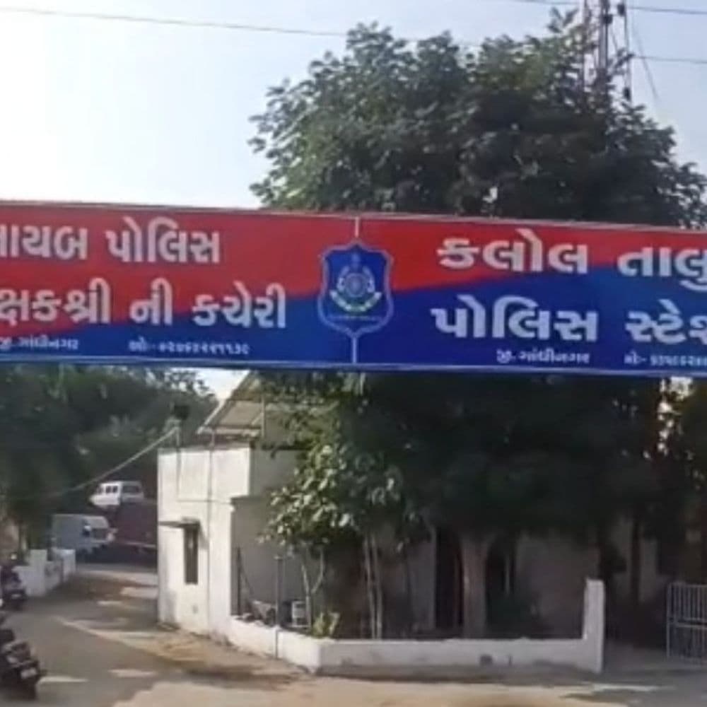કલોલના કાંઠામાં હડકમાઈ માતાના મેળામાં મહિલા ગેંગ સક્રિય:દર્શનની લાઈનમાં ઉભેલી યુવતીના ગળામાંથી 1.70 લાખની સોનાની ચેઈન તફડાવનાર મહિલા ઝડપાઈ, પોલીસે ગુનો નોંધ્યો