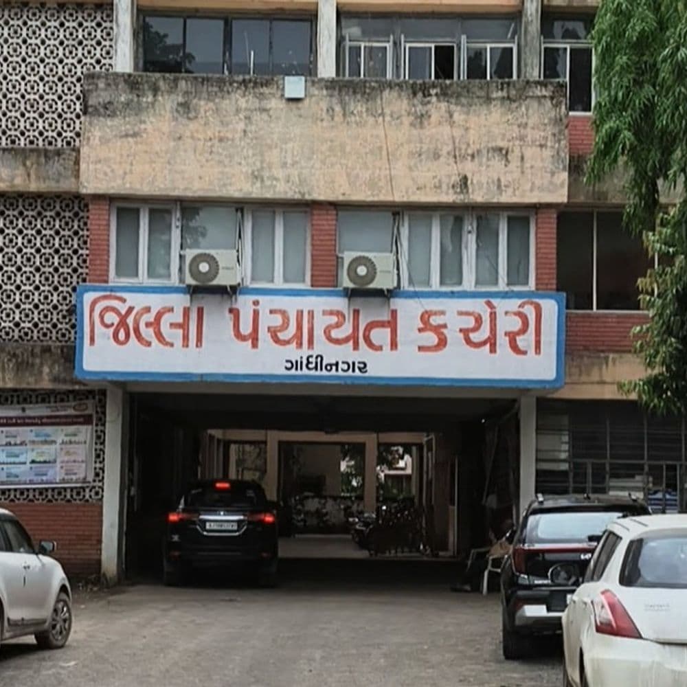 કોંગ્રેસના સુપડા સાફ થવાની દહેશત:ગાંધીનગર સ્થાનિક સ્વરાજની ચૂંટણી જંગમાં વહીવટી ખામીઓ અને કાયદાકીય ગૂંચમાં 177 ફોર્મ રદ, હવે મેદાનમાં માત્ર 476 ઉમેદવારો