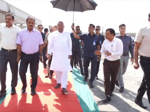 આજે CM પદ પરથી રાજીનામું આપશે નીતિશ કુમાર:તે પહેલાં છેલ્લી કેબિનેટ બેઠક બોલાવી; 4 વાગ્યે બિહારના નવા CMની જાહેરાત