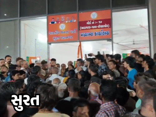 ભાજપમાં યાદવાસ્થળી!, સુરતમાં 300થી વધુ કાર્યકરોએ કાર્યાલય ઘેર્યું:સ્થાનિકને ટિકિટ ન મળતા કોળી-પાટીદાર સમાજે બાયો ચડાવી, અમદાવાદમાં ડેમેજ કંટ્રોલ માટે નેતાઓની મથામણ