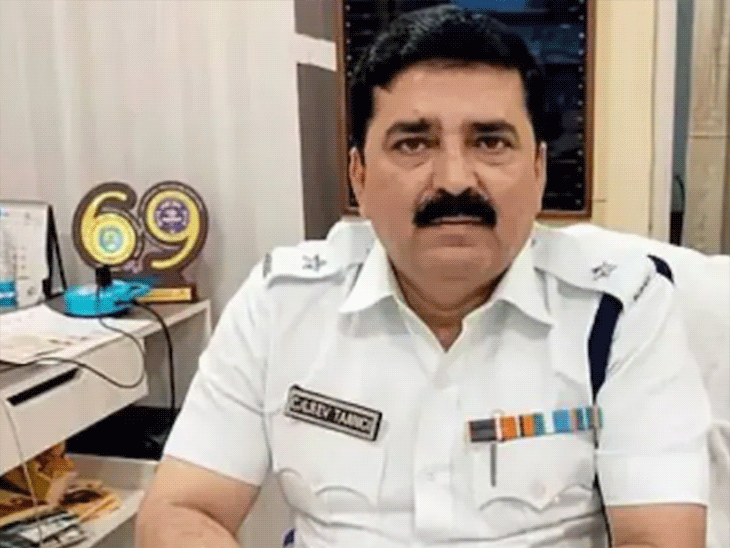 EDએ કોલકાતા પોલીસના DCPની ધરપકડ કરી:તપાસમાં હાજર ન રહેવાનો આરોપ, TMC ઓફિસ પર બુલડોઝર એક્શન