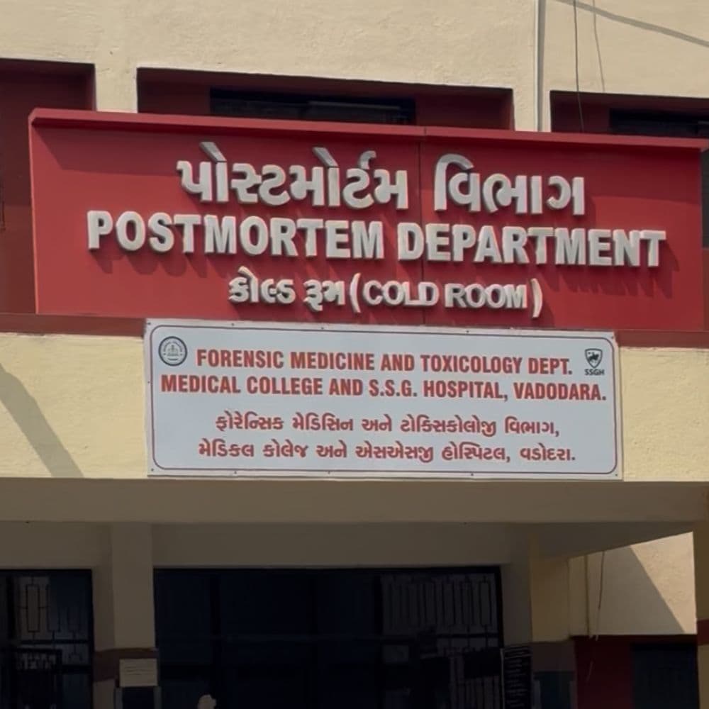 24 કલાકમાં ઝેરી દવા પીવાના ત્રણ બનાવ, એકનું મોત:વાઘોડિયા રોડના કોમ્પ્લેક્સમાં ઝેરી દવા પી લેનાર મહિલાએ જીવ ગુમાવ્યો, અન્ય બે સારવાર હેઠળ