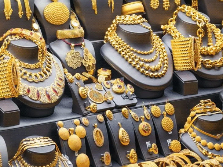 ચાંદી આ અઠવાડિયે ₹12,900 મોંઘી થઈ, ₹2.69 લાખે પહોંચી:સોનું ₹7,000 વધીને ₹1.58 લાખ થયું, આ વર્ષે 25,000 રૂપિયાનો વધારો