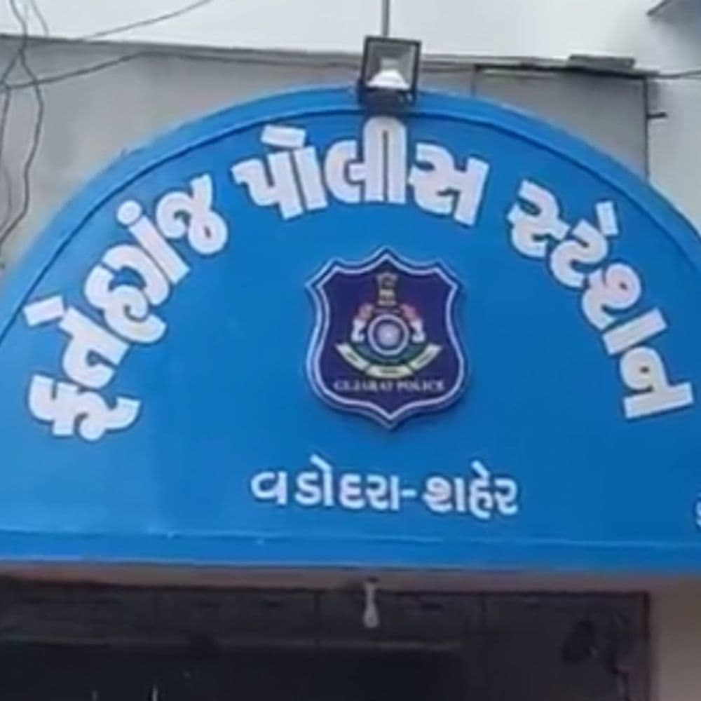 જો તમે પણ કાર ભાડે આપતા હોય તો ચેતી જજો!:દમણ ફરવાના નામે થાર ગાડી ભાડે લઈ ગઠિયો રફુચક્કર, ખોડિયારનગરના વેપારીએ પોલીસ ફરિયાદ નોંધાવી